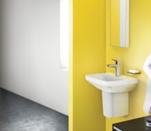 Смеситель для умывальника Hansgrohe Logis 71107000-2