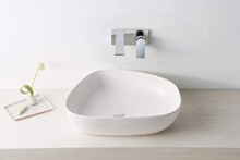 Умывальник Vitra Outline 56 см глянцевый белый 5991B403-0016-2