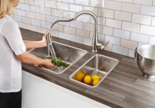 Смеситель для кухни Grohe DN 15 Parkfield 30215001-5