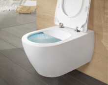 Унитаз подвесной Villeroy & Boch Subway 2.0 с сиденьем "микролифт" 5614R0R1+9M68S101-2