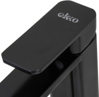 Смеситель для умывальника Ekko  черный E1082-8-3