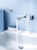 Смеситель с изливом Grohe Eurocube 19895000-5