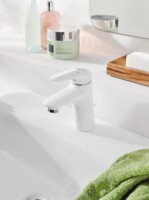 Смеситель для умывальника Grohe Eurostyle белая луна 23707LS3-4